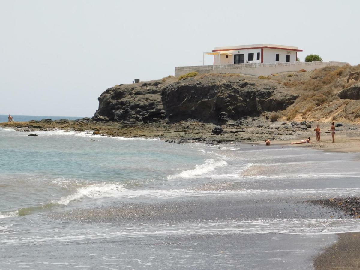 Villa El Roquito Ocean View Tarajalejo Exterior foto